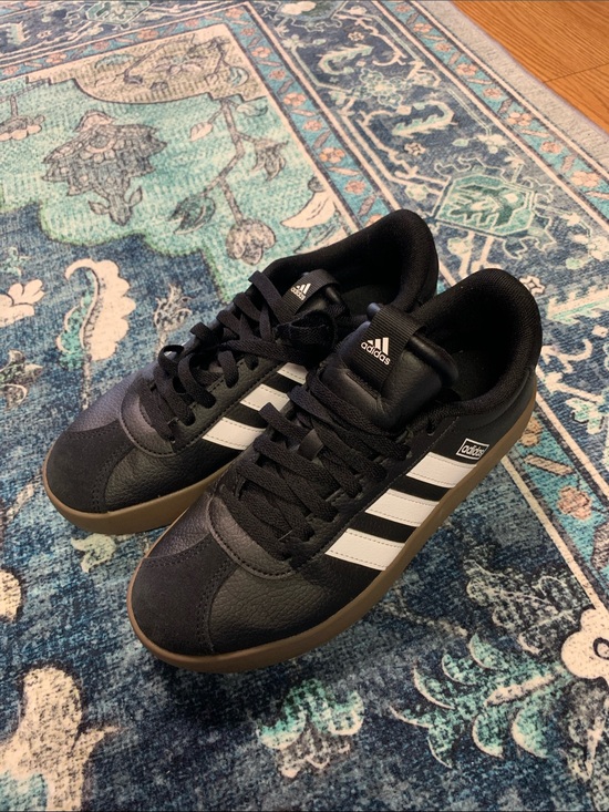 adidas Shoes - Adidas VL court 3.0 7.5 shoes skater sneakers black stripe